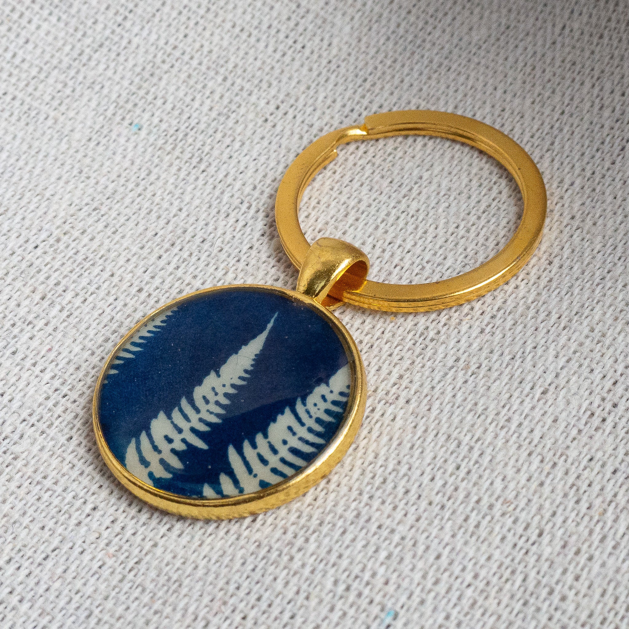 Porte-clés cyanotype unique - fragment N°13